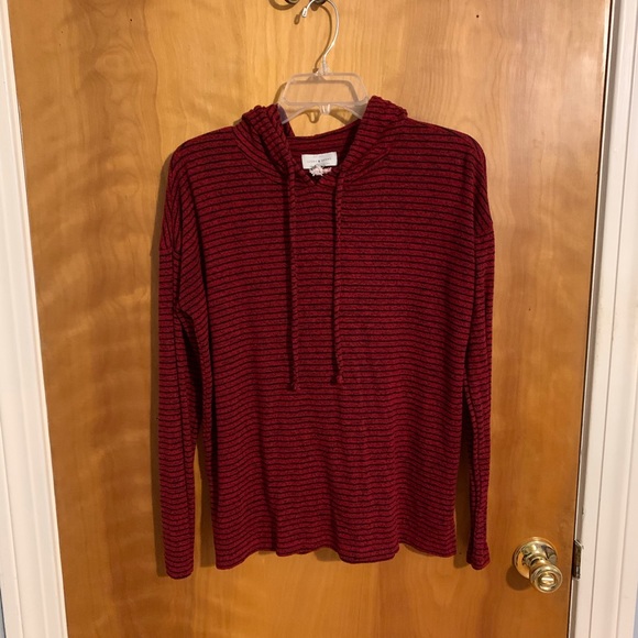 Lucky Brand casual top, size M - Picture 1 of 4